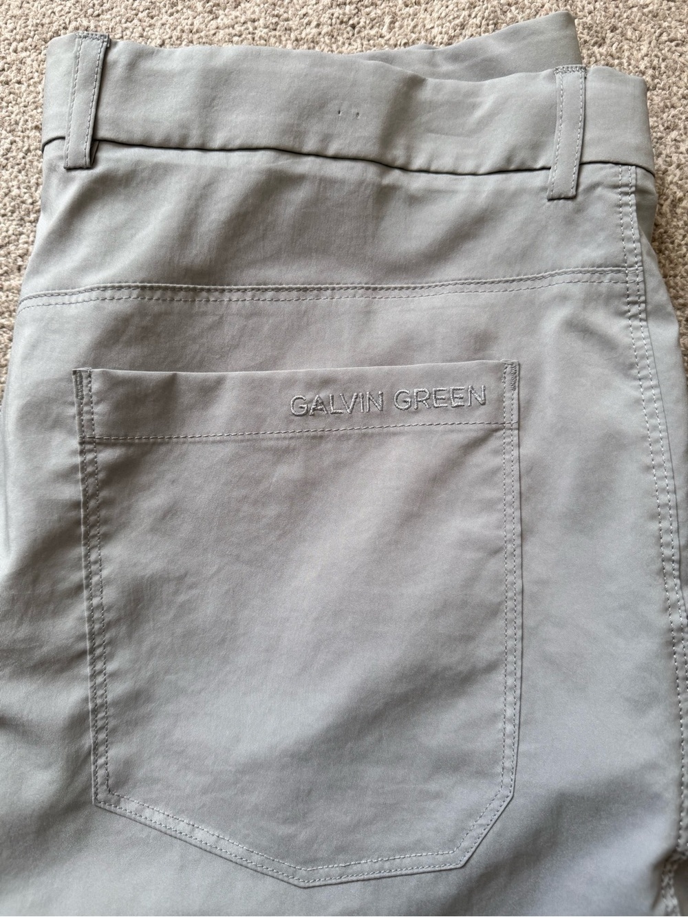 Mens 10” Galvin Green Ventil 8 Lightweight Golf Shorts Size 34 - Picture 3 of 9